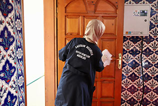 KÂĞITHANE BELEDİYESİ’NDEN RAMAZAN AYINA ÖZEL CAMİ TEMİZLİĞİ